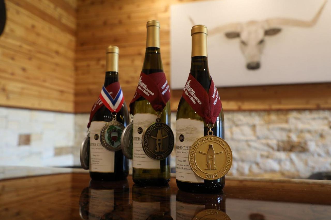Carter Creek Winery Resort & Spa Джонсон-Сити Экстерьер фото