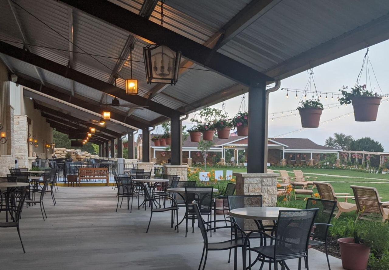 Carter Creek Winery Resort & Spa Джонсон-Сити Экстерьер фото